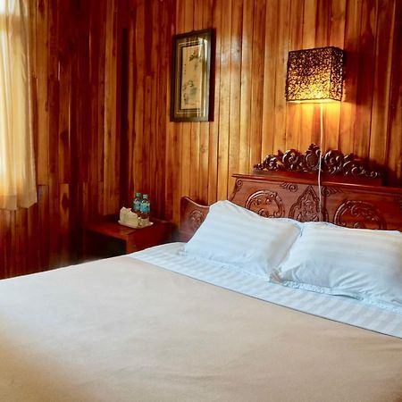 Rimvang Guesthouse Луанґпхабанґ Екстер'єр фото